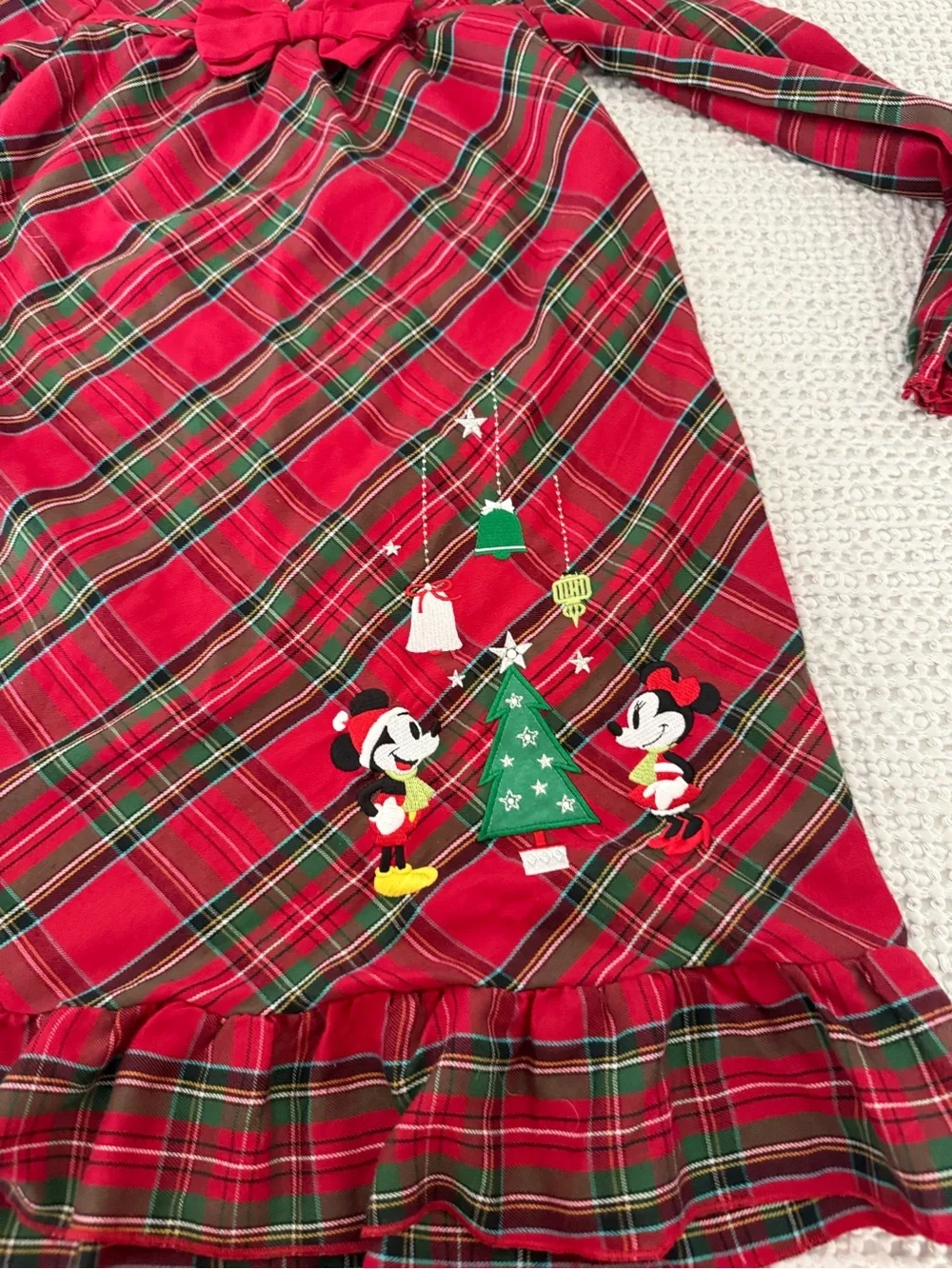 Disney Store Girl’s Mickey & Minnie Mouse Christmas Plaid Nightgown 7/8 Years